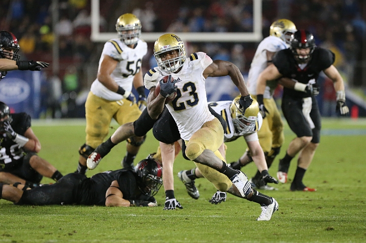 2012Pac-12FB Champs-081.JPG - Nov30, 2012; Stanford, CA, USA; in the 2012 Pac-12 championship at Stanford Stadium.